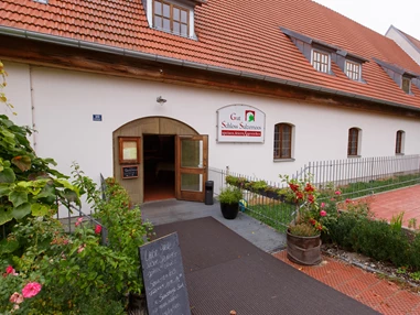 Hochzeit: Die Hochzeitslocation Gut Schloss Sulzemoos in Bayern. - Gut Schloss Sulzemoos