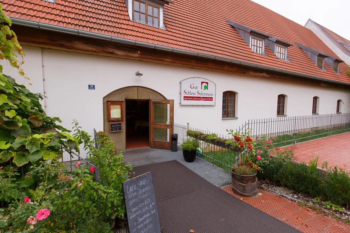 Hochzeit: Die Hochzeitslocation Gut Schloss Sulzemoos in Bayern. - Gut Schloss Sulzemoos