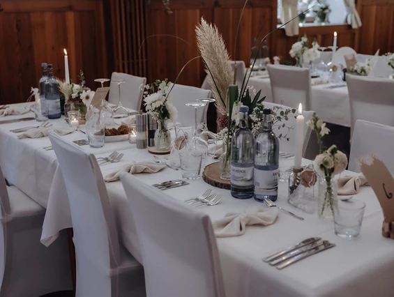 Hochzeit: Der Festsaal vom Gut Schloss Sulzemoos in Bayern. - Gut Schloss Sulzemoos