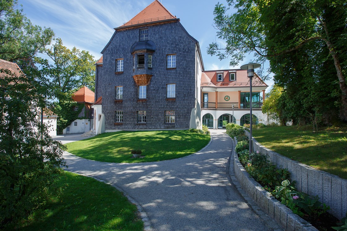 Hochzeit: Schloss Kempfenhausen