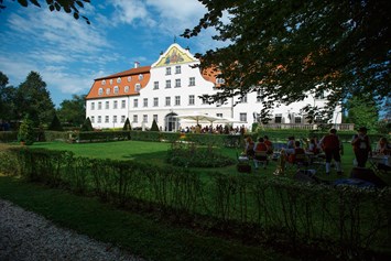 Hochzeit: Die Hochzeitslocation Schloss Lautrach. - Schloss Lautrach