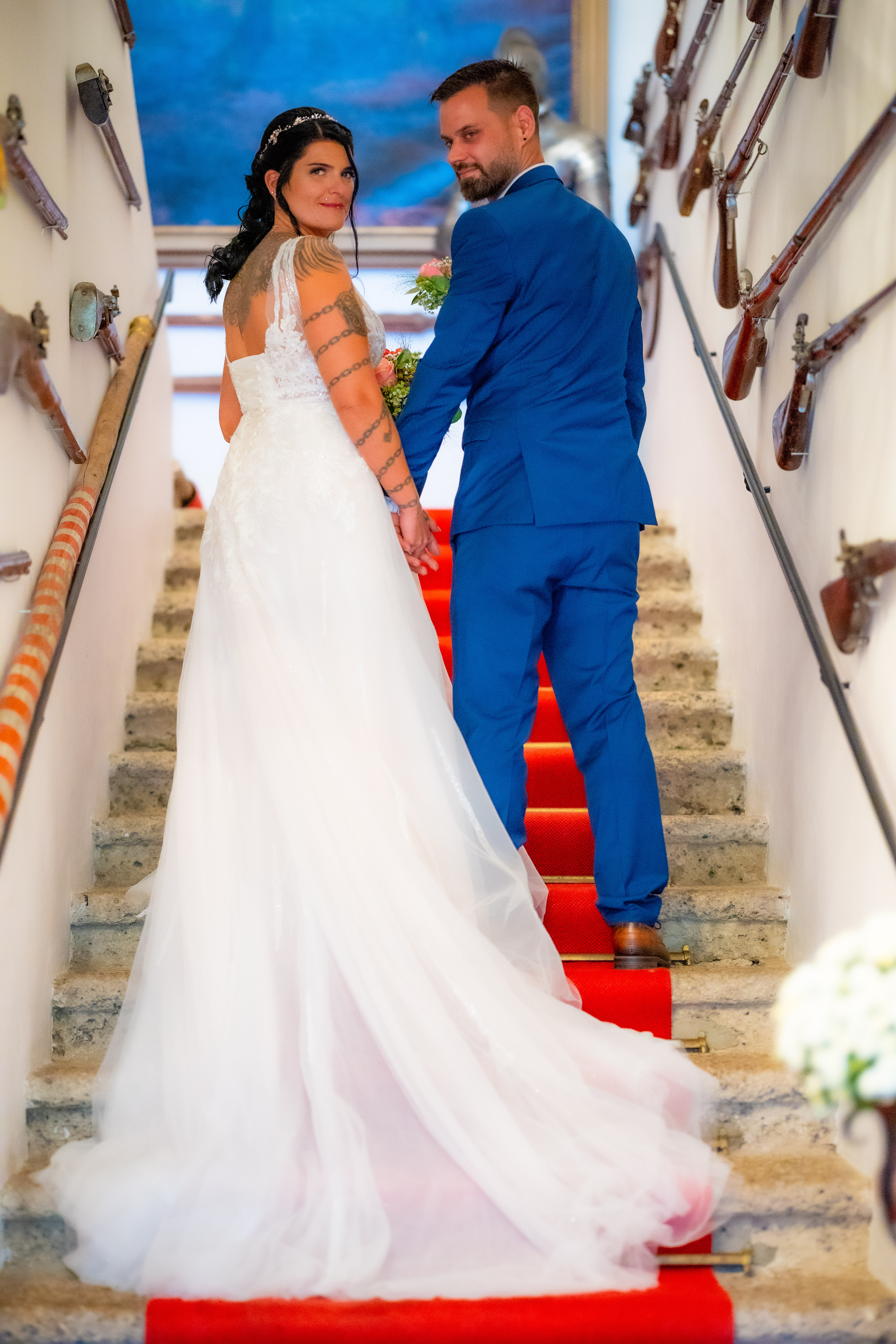 Hochzeitslocation: Ein glückliches Brautpaar - Schloss Sighartstein