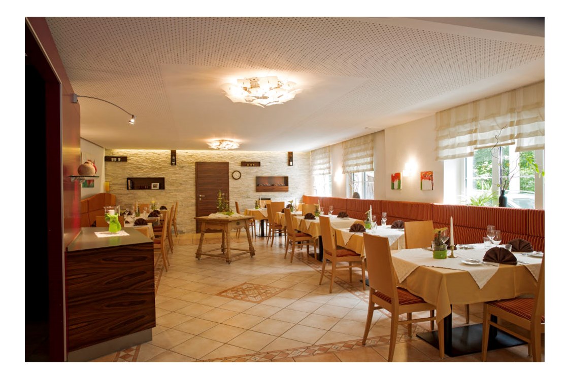 Hochzeit: Restaurant & Hotel Waldesruh