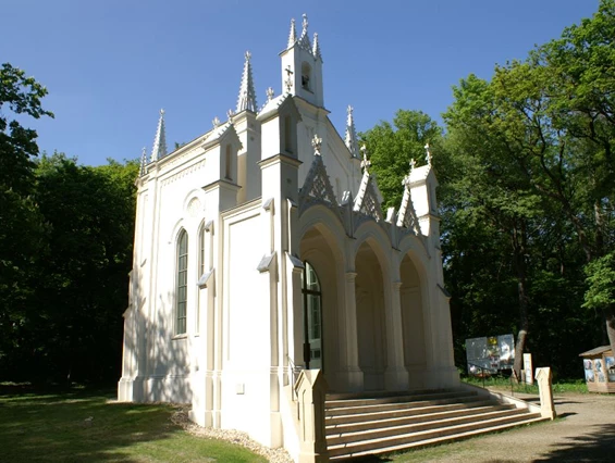 Hochzeitslocation: Die Sisi Kapelle in Wien. - Sisi Kapelle Am Himmel