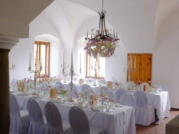 Schloss Welsdorf Angaben zu den Festsälen Taverne