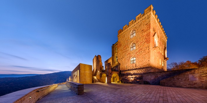 Hochzeitslocation: Hambacher Schloss