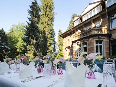 Hochzeitslocation: Abendmenü unter freiem Himmel - Hotel-Restaurant Villa Hammerschmiede