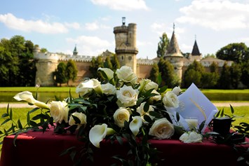 Hochzeit: Wiese gegenüber Franzensburg - Schlosspark Laxenburg