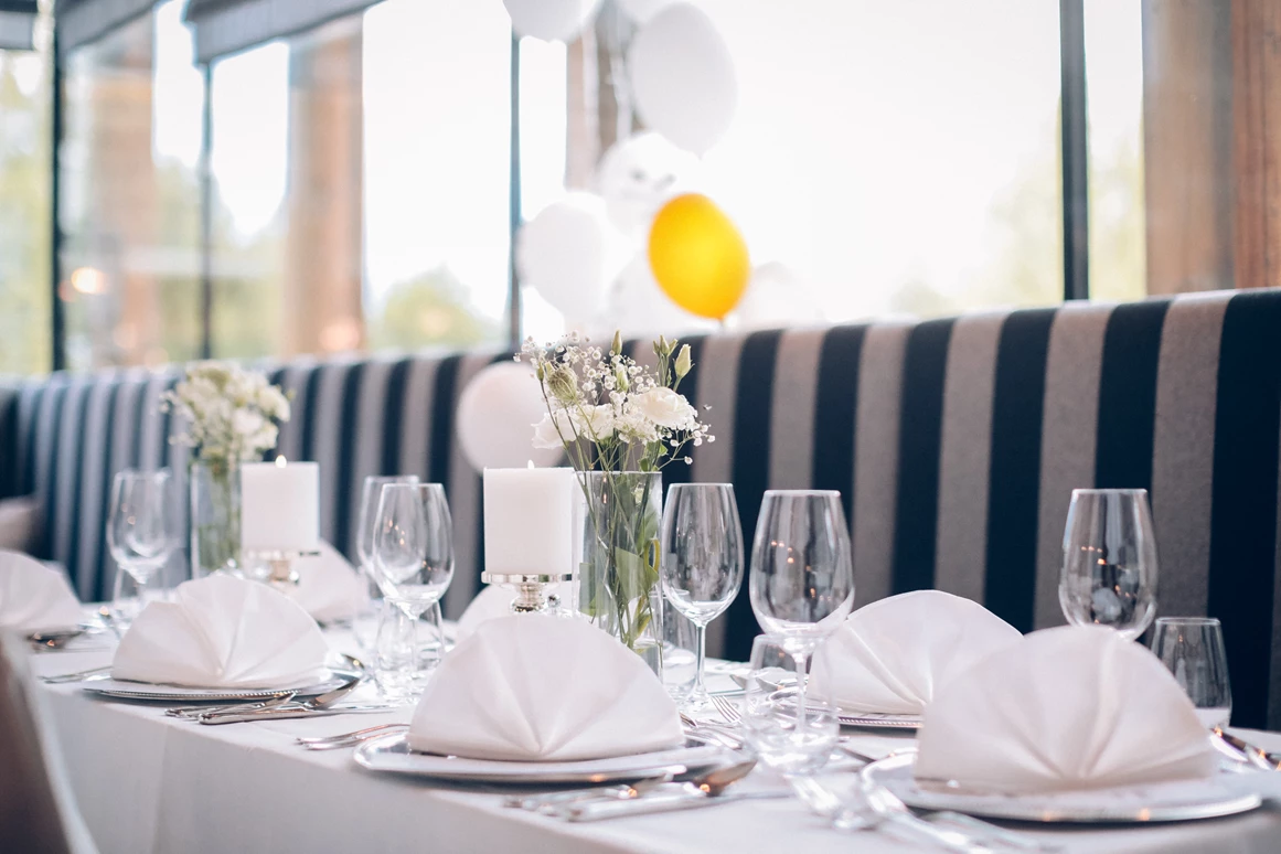 Hochzeit: Raum Greenside bis 50 Personen - Greenvieh Chalet