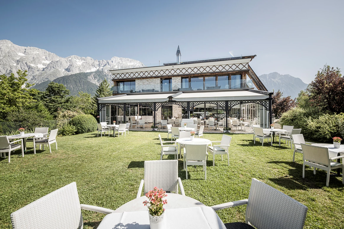 Hochzeit: Terrasse im Erdgeschoss - Greenvieh Chalet