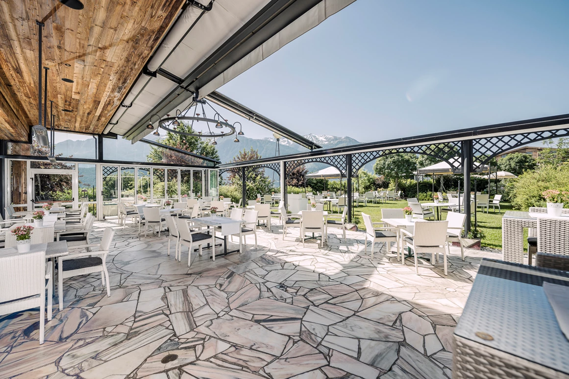 Hochzeit: Terrasse im Erdgeschoss - Greenvieh Chalet