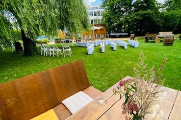 Hochzeit: Garten am Seerhein
