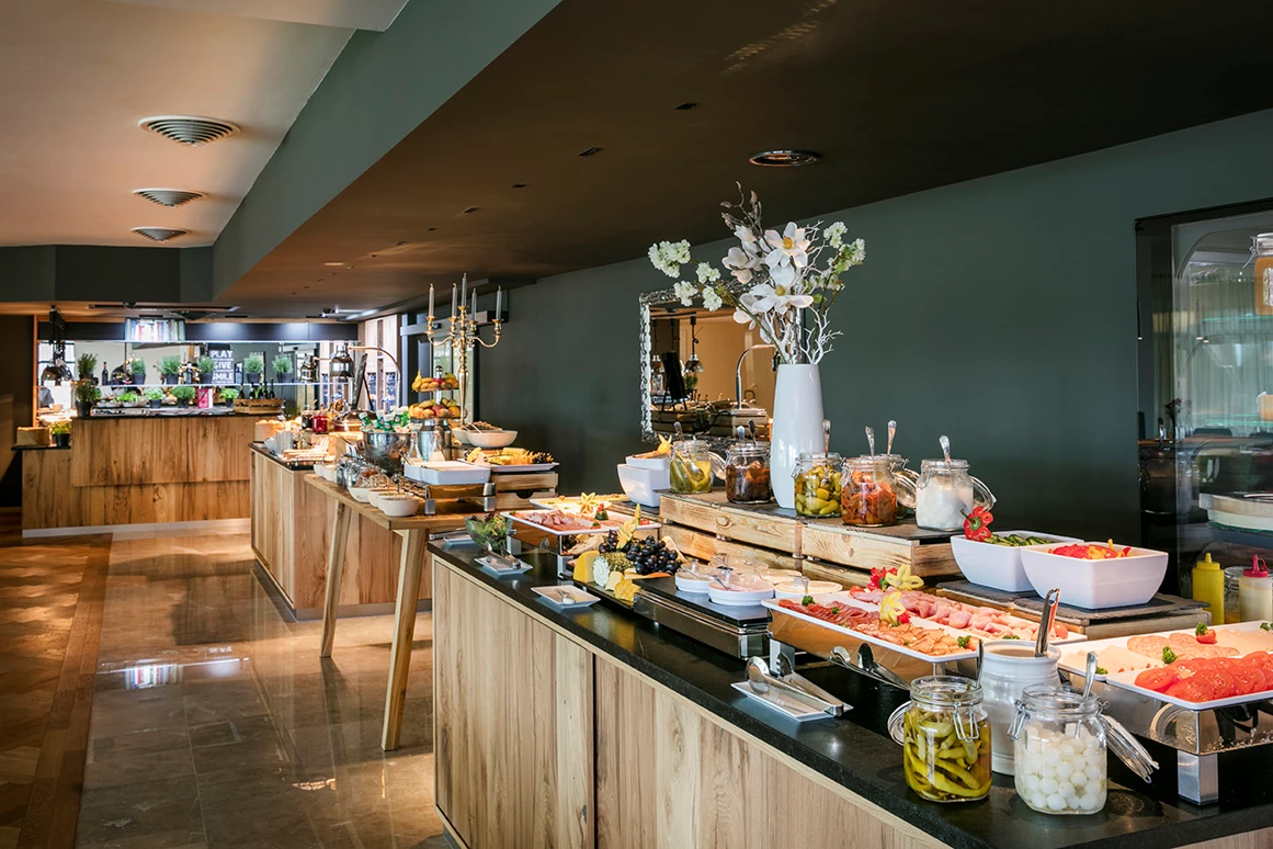 Hochzeit: Frühstücksbuffett  - ARCOTEL Nike Linz