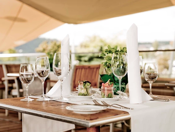 Hochzeit: Terrasse des ARCOTEL Nike Linz - ARCOTEL Nike Linz