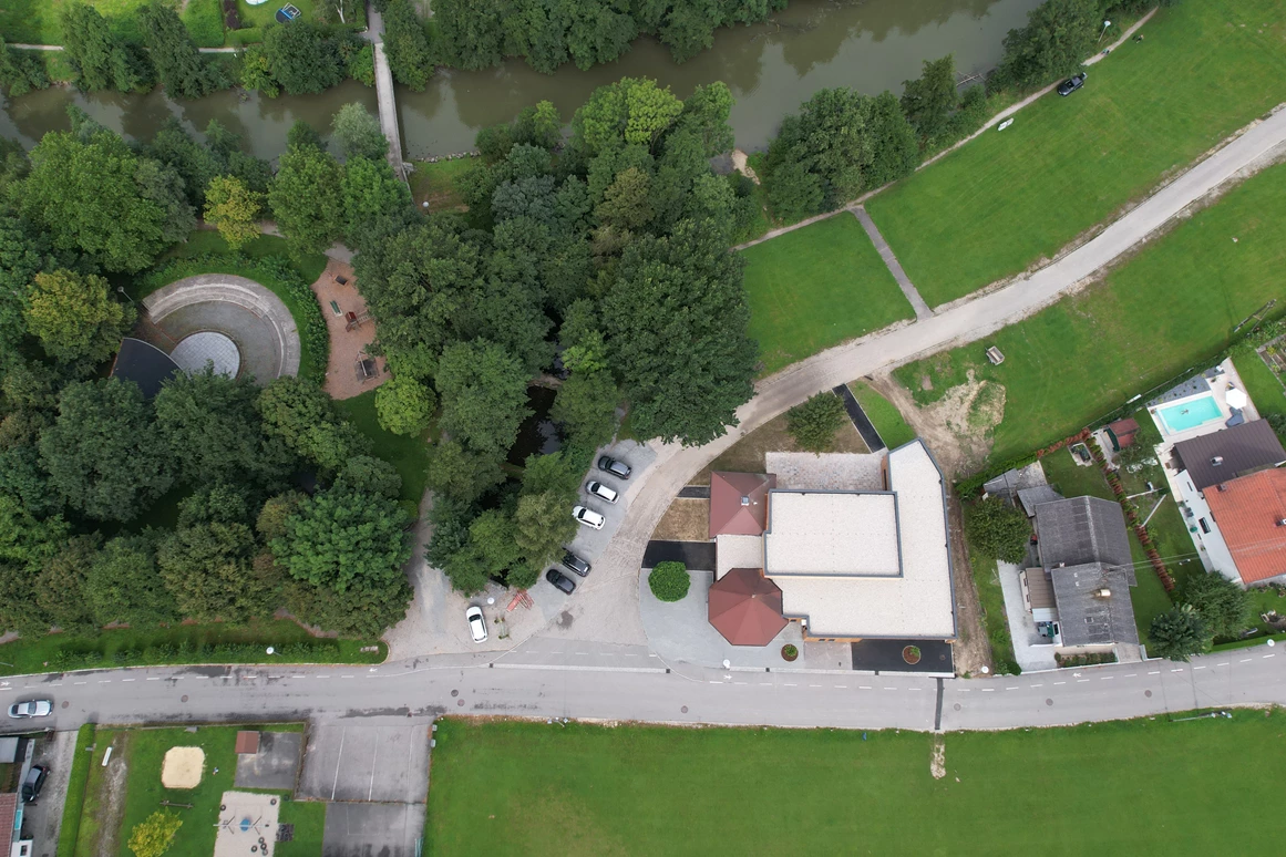 Hochzeitslocation: VAZ Pramtal