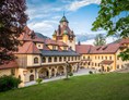 Hochzeit: Das ehemalige Jagdschloss wurde aufwendig und liebevoll renoviert.  - Naturhotel Schloss Kassegg