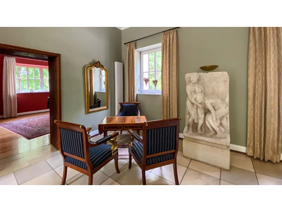 Hochzeit: der Trauungsplatz im Salon - Jagdschloss Malepartus