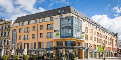 Hochzeit - Schmölln - Außenansicht - First Inn Zwickau