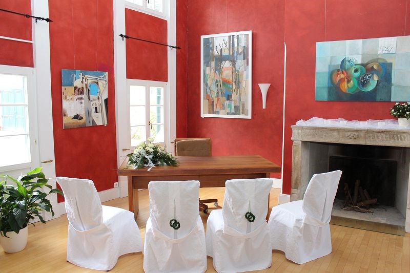 Wasserburg Haus Graven Angaben zu den Festsälen Roter Salon (Trauzimmer)