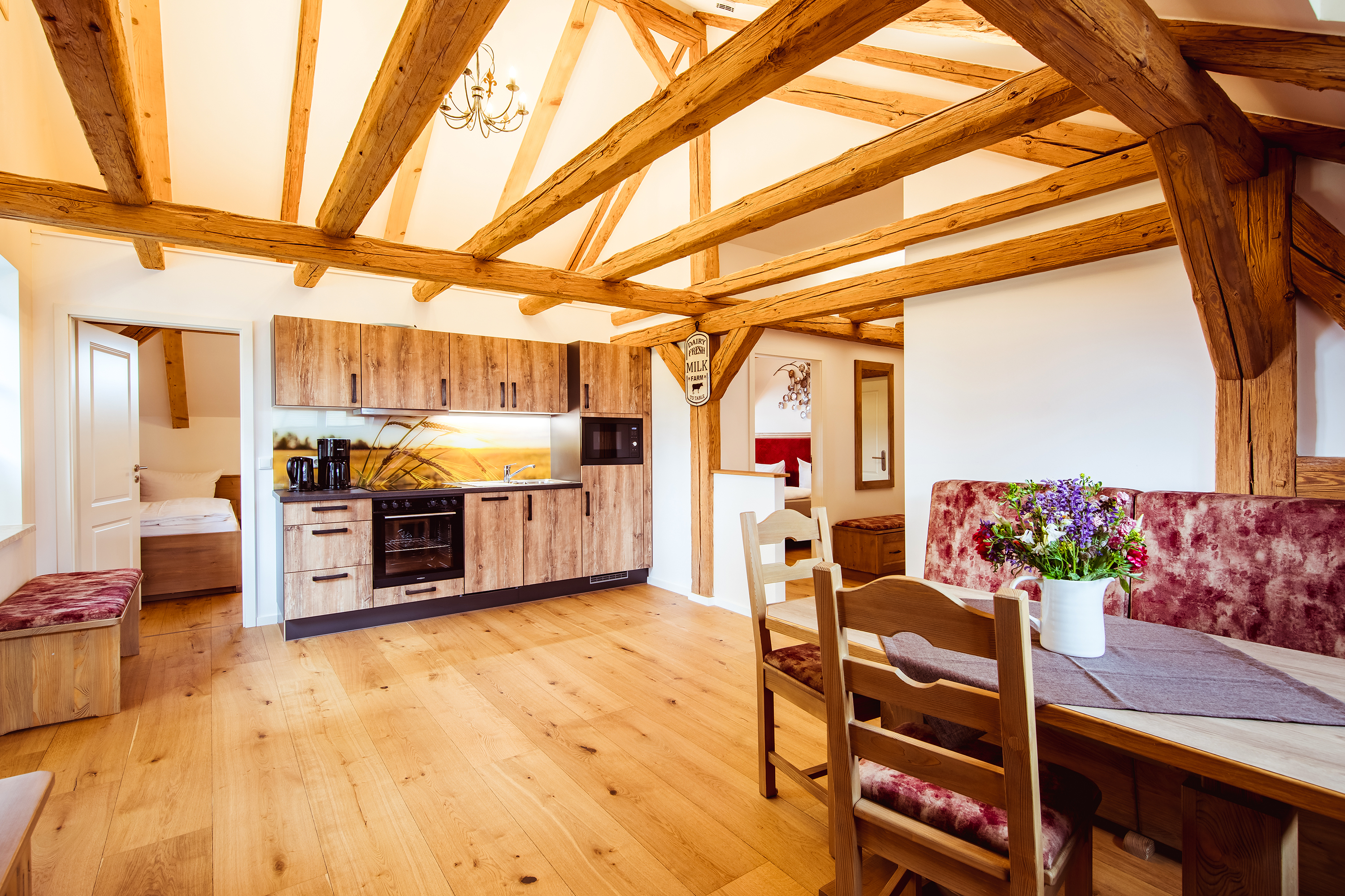 Hochzeitslocation: Wohnküche Ferienwohnung 19  - Ferienhof Domäne Groschwitz 