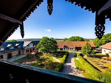 Hochzeit: Balkon Ferienzimmer 8 - Ferienhof Domäne Groschwitz