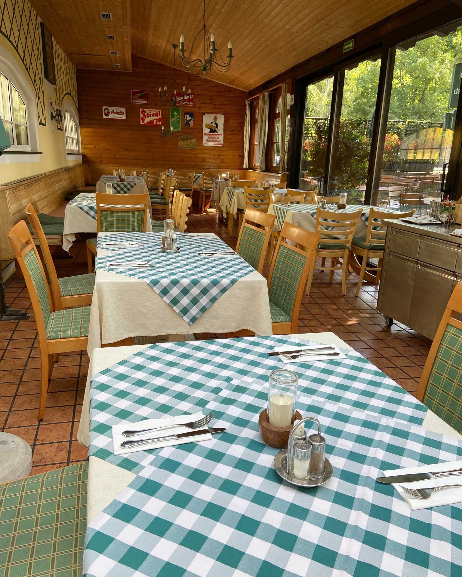 Wedding - Wien-Stadt Penzing - Der Festsaal vom Gasthaus Prilisauer. - Prilisauer