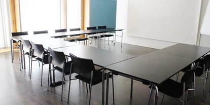 Hochzeit - Geeignet für: Private Feier (Taufe, Erstkommunion,...) - Leonberg (Böblingen) - Seminarraum von innen - Strudelbachhalle