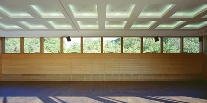 Hochzeit - Geeignet für: Private Feier (Taufe, Erstkommunion,...) - Leonberg (Böblingen) - Strudelbachhalle von innen - Großer Saal - Strudelbachhalle