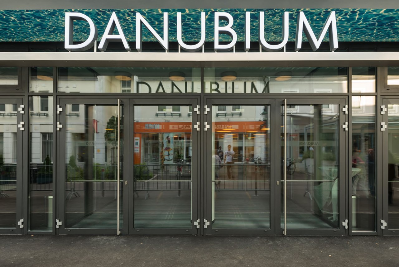 Danubium - Der Stadtsaal in Tulln Angaben zu den Festsälen Außenansicht