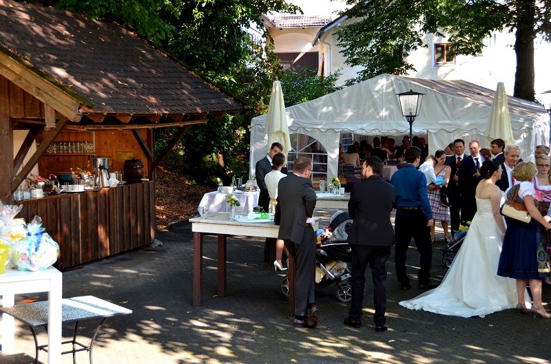 Hochzeit: Empfang im Garten - ViCulinaris im Kolbergarten