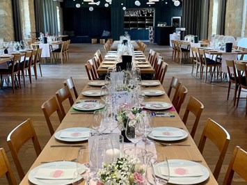 Kalandahaus im Weingut Esterhazy Information about the banquet halls Ballroom