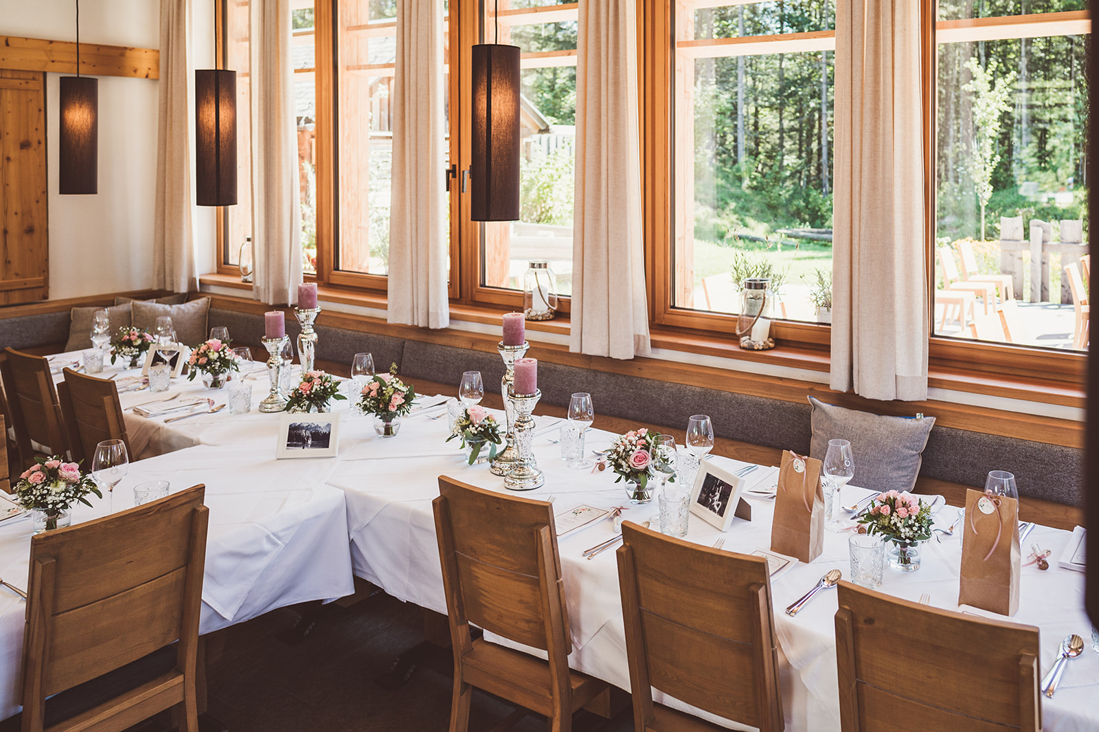 Hochzeitslocation: Genuss Gasthaus Kohlröserlhütte