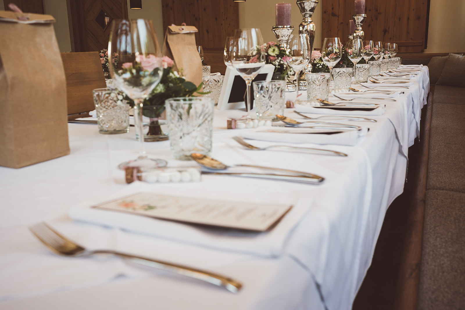 Hochzeitslocation: Genuss Gasthaus Kohlröserlhütte