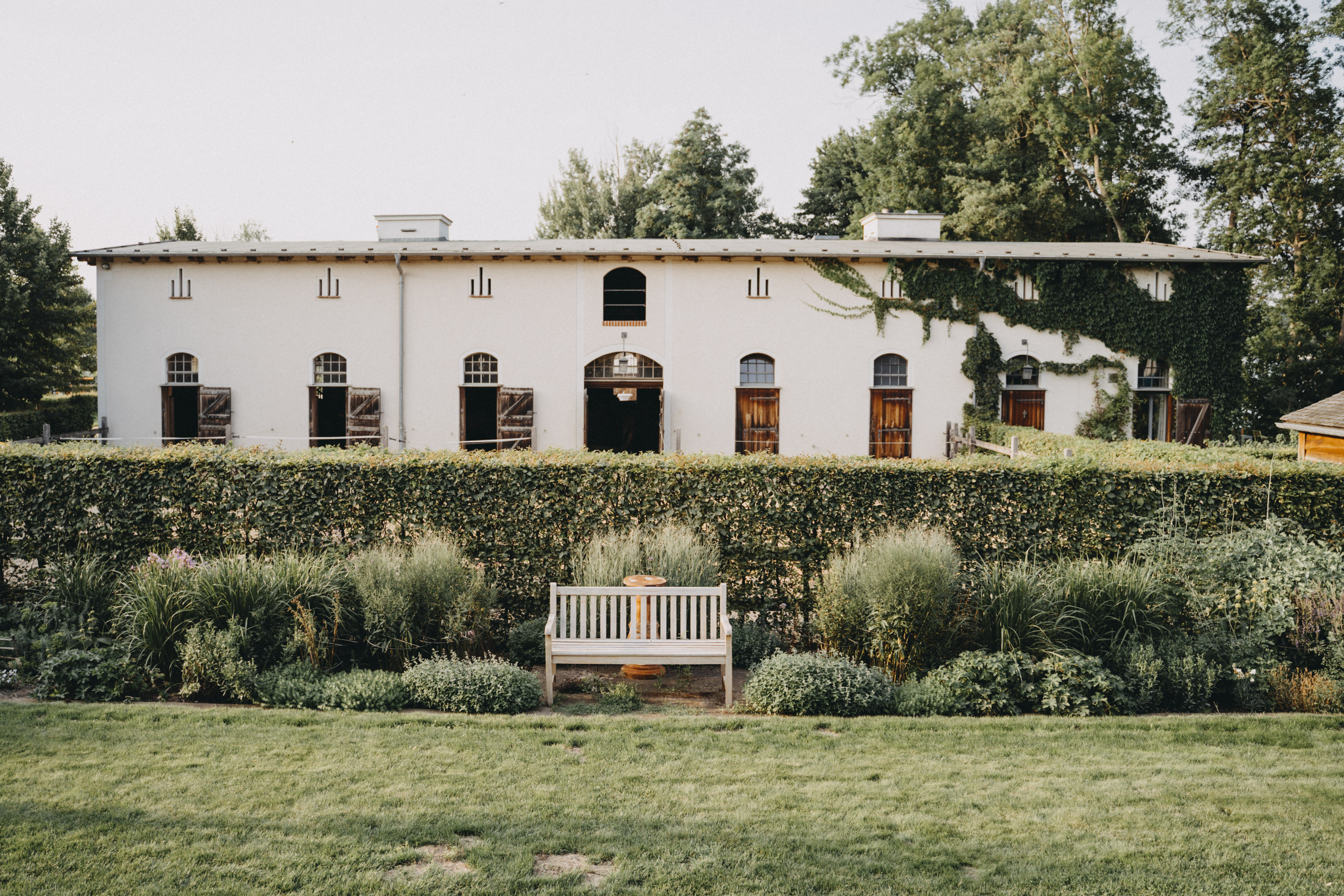 Hochzeitslocation: Cottage Garten für Empfänge - EIBENHOF - Bad Saarow