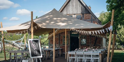 Wedding - Harmstorf - Hof Eggers Location Backhaus mit Vorzelt - Hof Eggers
