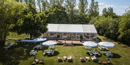 Hochzeit - Freigericht (Main-Kinzig-Kreis) - Eventzelt & Aussenfläche - Mookai Beach Hanau