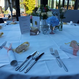 Hochzeit: Festlicher Hochzeitstisch - Hotel Parks Velden
