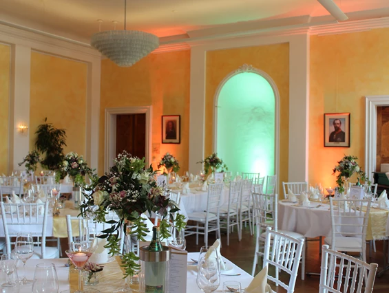 Hochzeit: Schloss Schieder