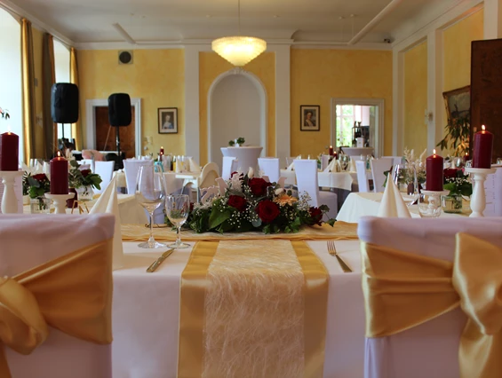 Hochzeit: Schloss Schieder