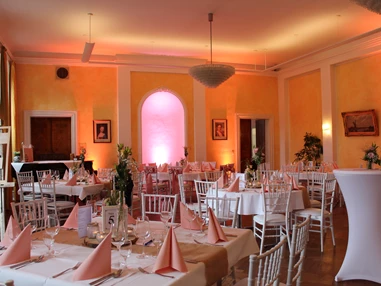 Hochzeit: Schloss Schieder