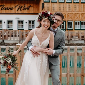 Hochzeit: Hochzeit am Grundlsee im Narzissendorf Zloam - Narzissendorf Zloam