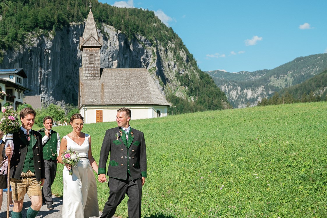 Hochzeit: romantischer geht's nicht -Heiraten in Gössl im Narzissendorf Zloam in Grundlsee - Narzissendorf Zloam