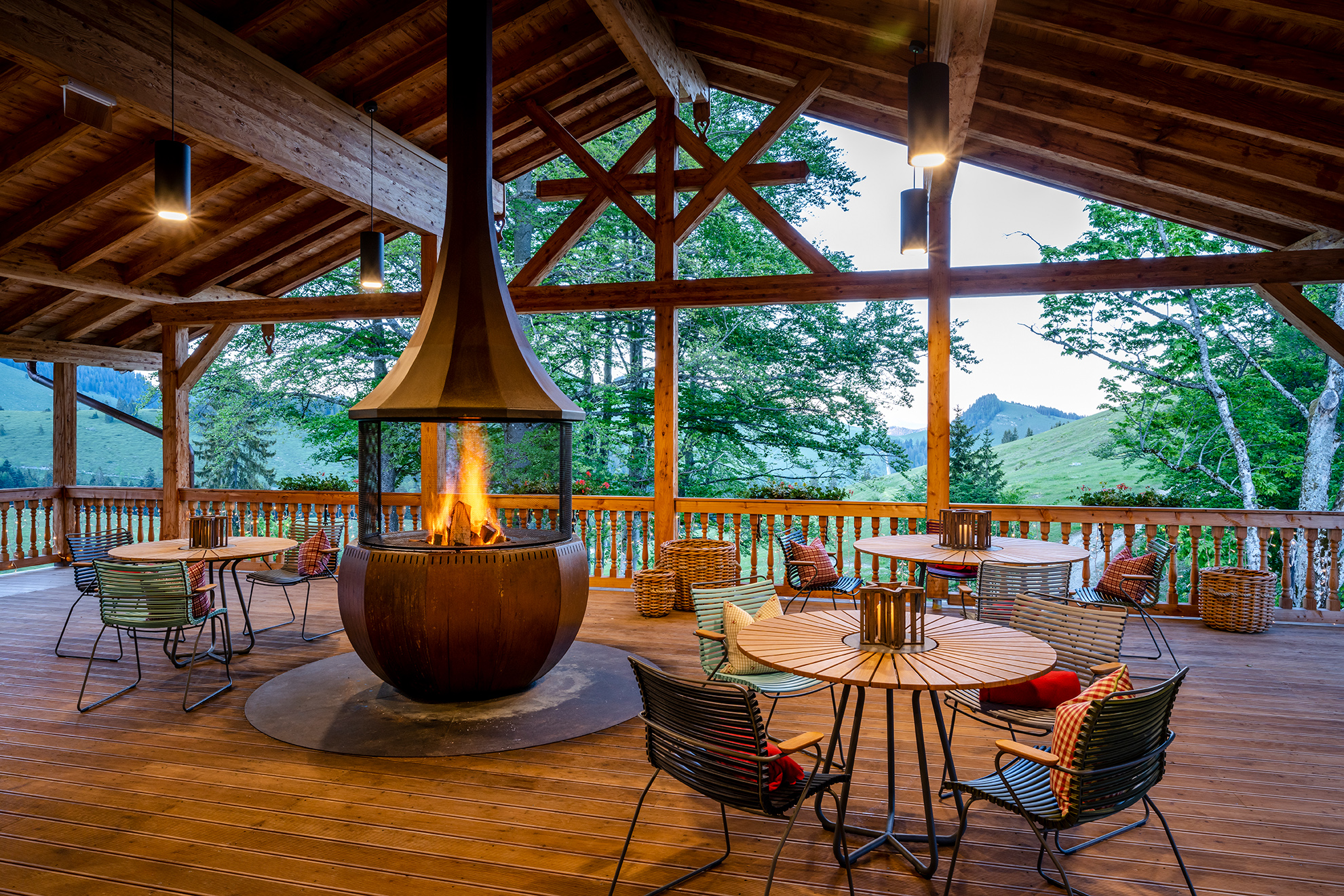 Hochzeitslocation: Obere Brösel Alm - XXL Kugelblitz - Berghotel Sudelfeld - Brösel Alm