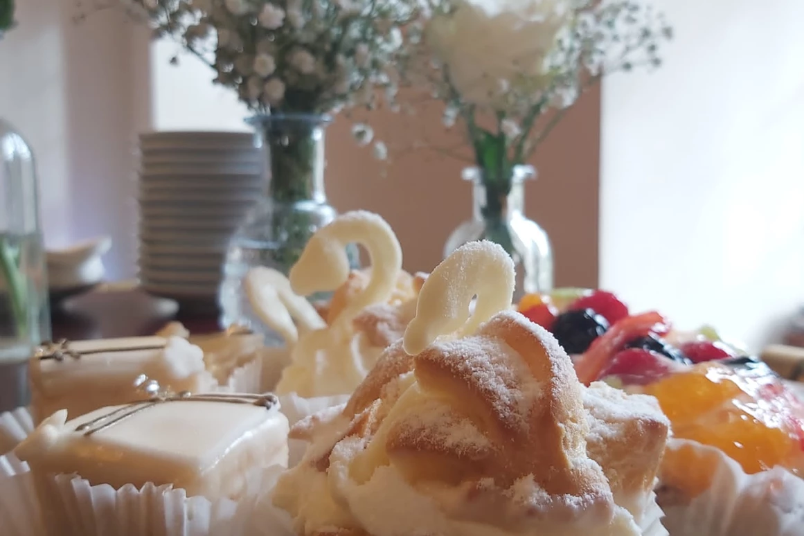 Hochzeit: Kaffeetime Köstlichkeiten - Schloss Brandis
