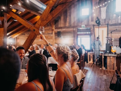 Hochzeit - Puch bei Hallein - Der Zistelstadl über der Stadt Salzburg. - Zistelalm
