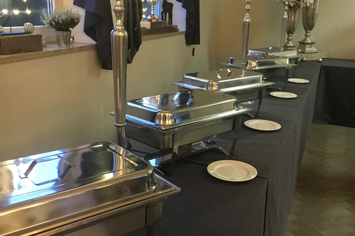 Hochzeit: Saal -Buffet 1 - Gasthaus Neuwirt / Martin Irl Catering