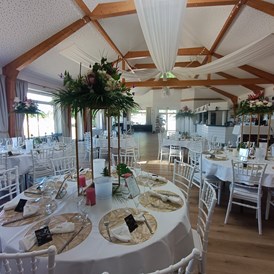 Hochzeit: Eventhaus direkt am Neustädter See - Barracuda Beach