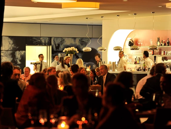 Hochzeit: Zeppelin Hangar Friedrichshafen