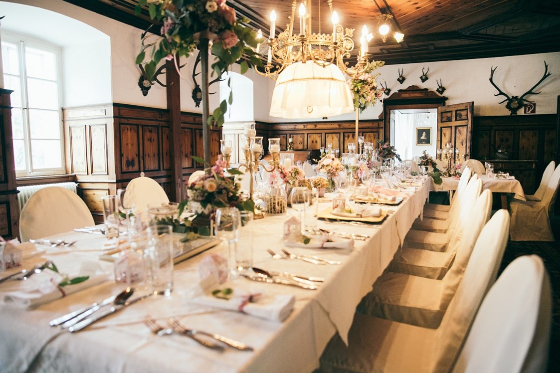 Hochzeit: Tafel im Zirbensaal
Schloss Lichtengraben - Gut Schloss Lichtengraben  - romantisches Schloss exklusive mieten