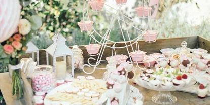 Matrimonio - Guttaring (Guttaring) - Candybar im Garten
Schloss Lichtengraben - Gut Schloss Lichtengraben  - romantisches Schloss exklusive mieten